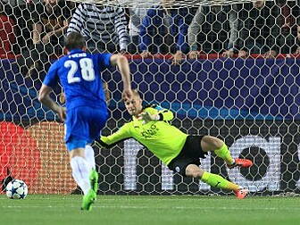 Champions League Round-Up: Lei...